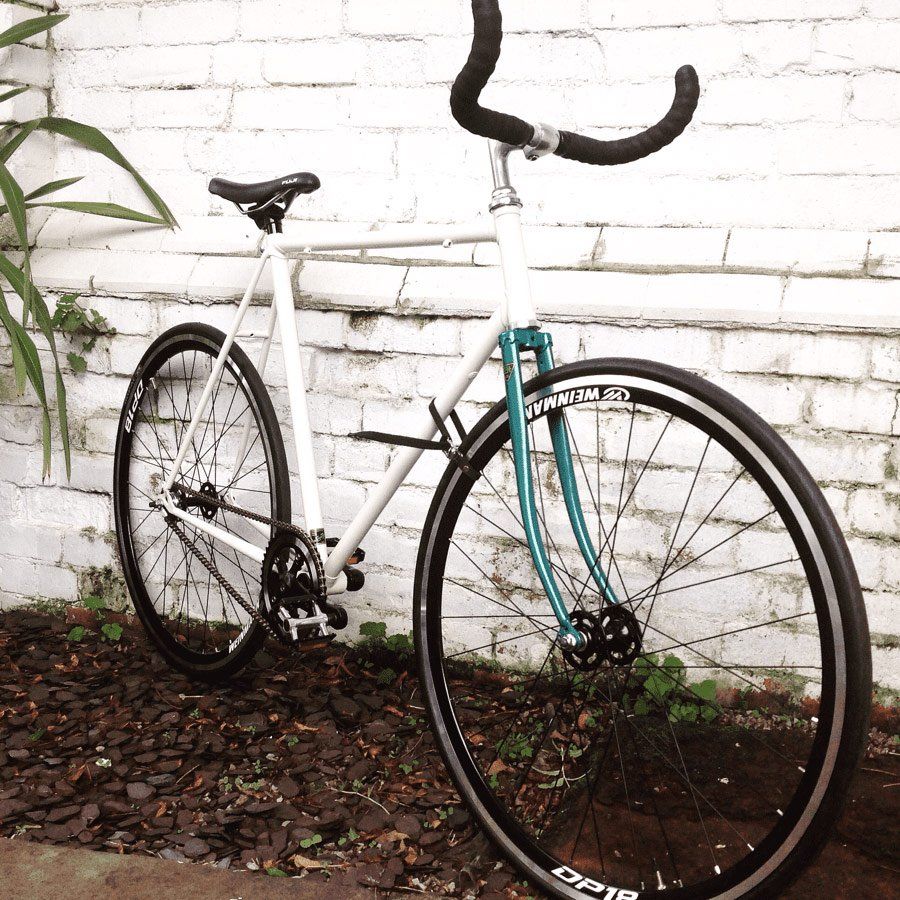 Raleigh Triathlon restoration looking new