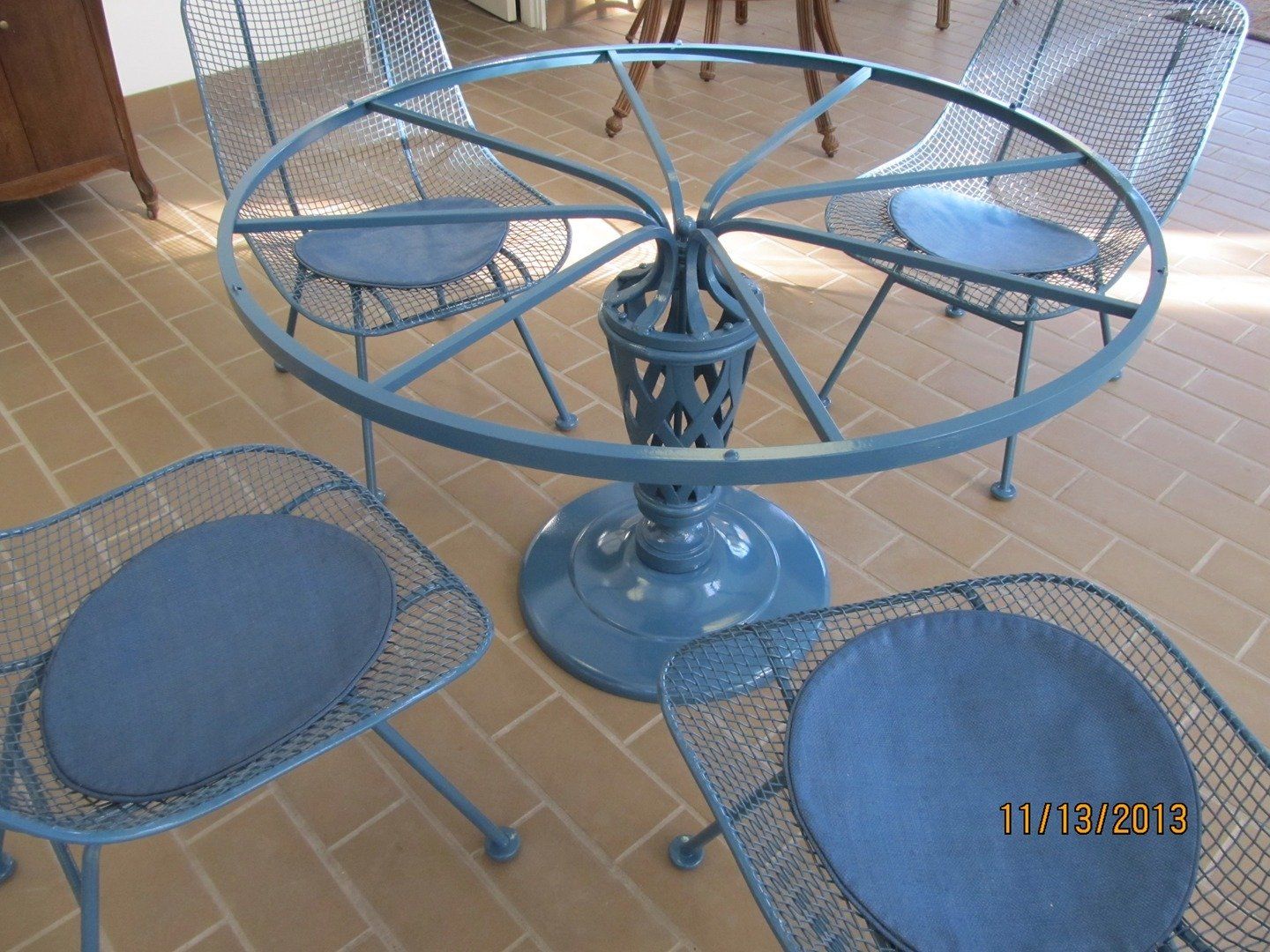 Vintage Metal Table & Chair Restored — The Tri-State Area — Carriage House II In-Home Restorations