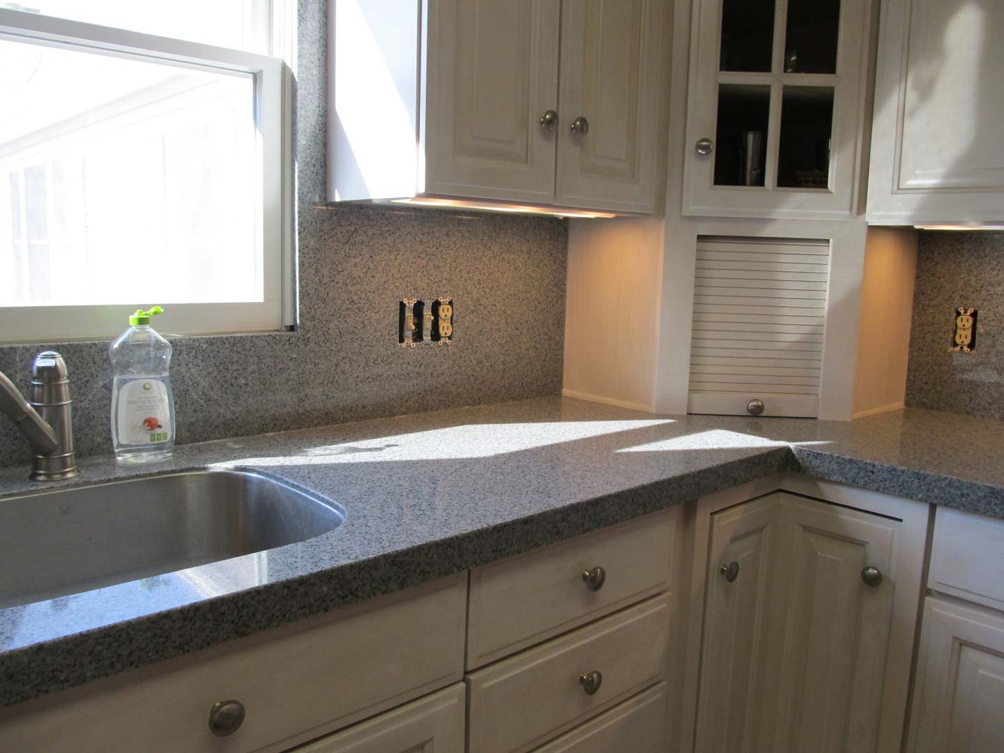Kitchen Refinished — The Tri-State Area — Carriage House II In-Home Restorations