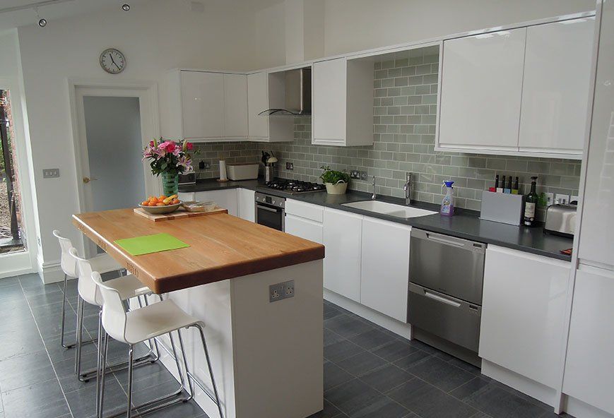 Our highly skilled and trained team undertakes all aspects of general building work including plumbing, tiling, flooring