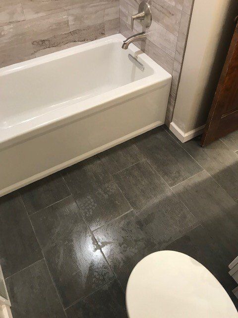 One Spaced Bathtub — Greensburg, PA — Ruggiero Kitchen, Bath & Flooring Design Studio