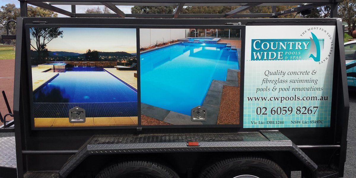 trailer signage