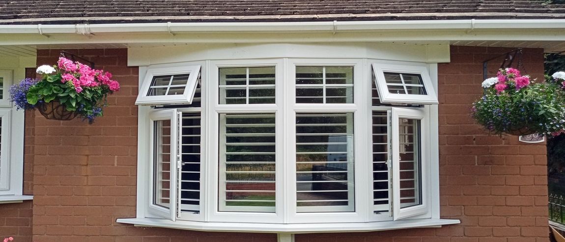 Lichfield Plantation Shutters Midrail 64 mm Slats Full Height shutters Staffordshire West Midlands England UK