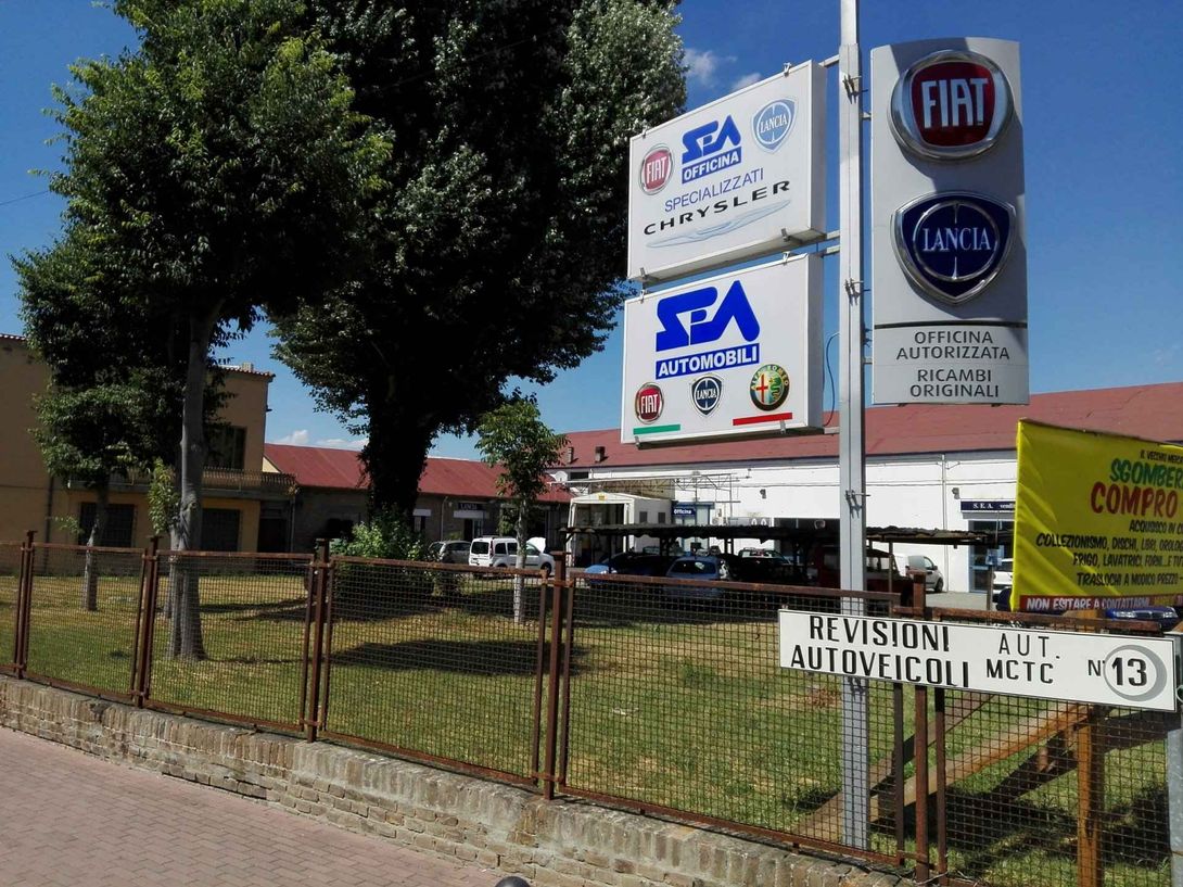 Esterno centro revisione