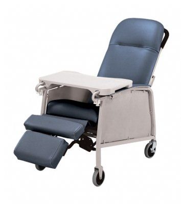 Geriatric Chair 3 Position - Geriatric Chair in EL Paso, Tx. Easily adjusts into any one of three positions: sitting, TV or full recline, offers numerous therapeutic benefits including position changes that can aid in circulation and ease discomfort from respiratory, heart and other ailments.