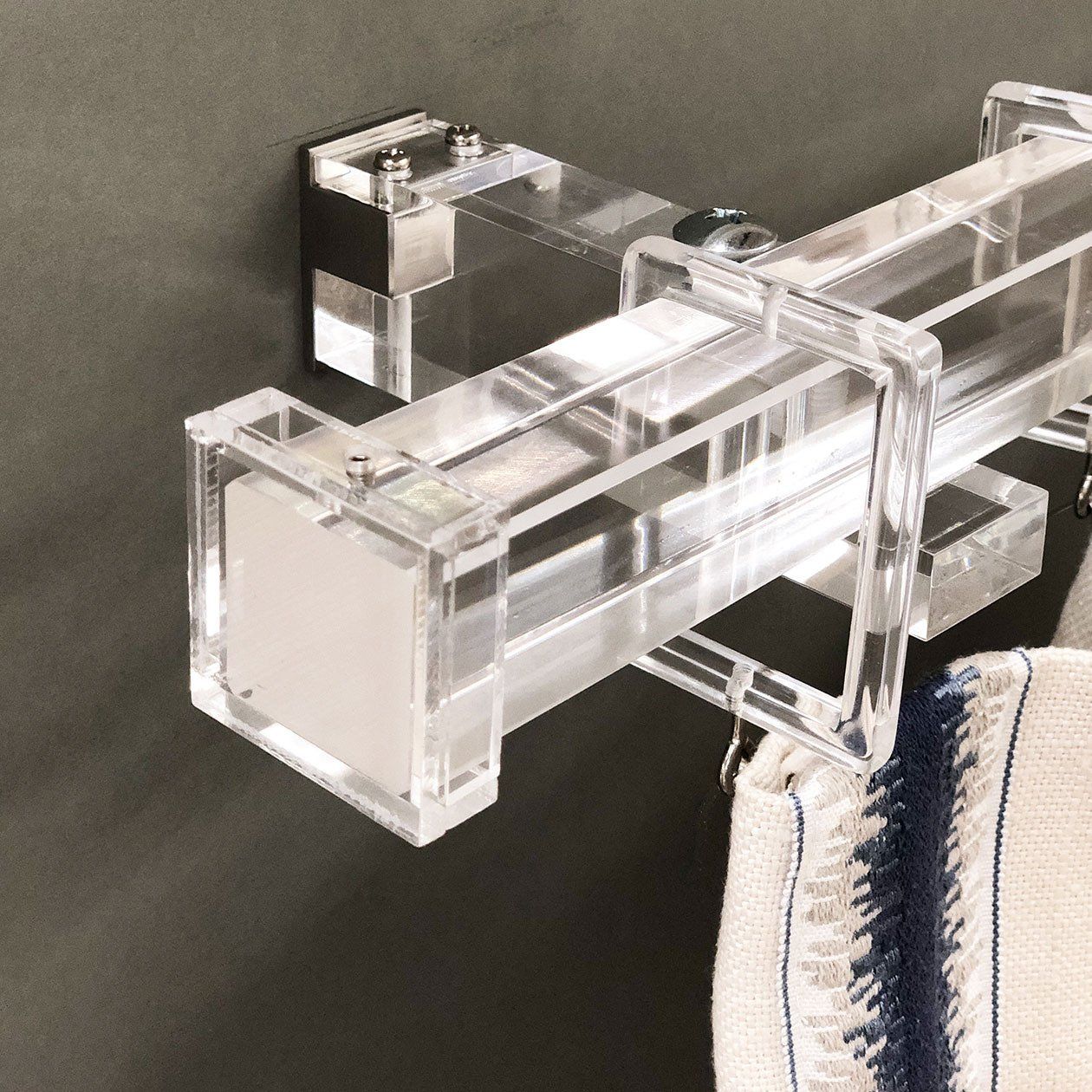 Clear Curtain Rod — Chicago, IL — Blinds Gallery