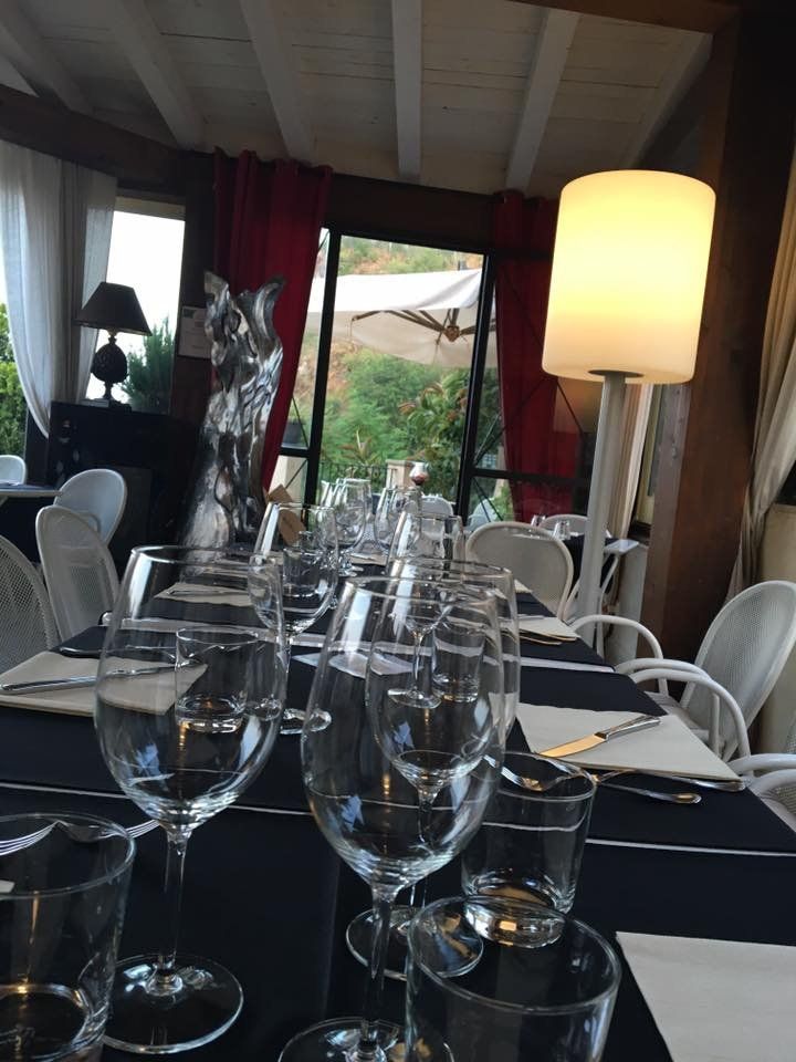 sala del ristorante di pesce