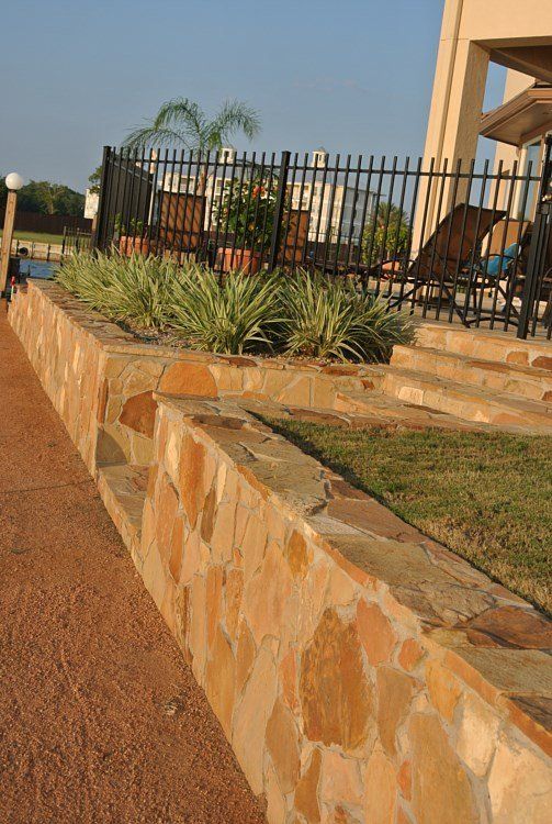 retaining wall