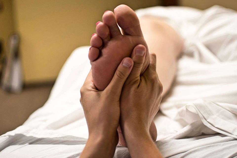 riflessologia plantare un piede