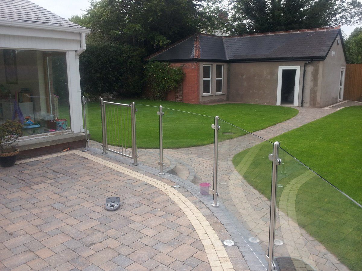 GLASS BALUSTRADES