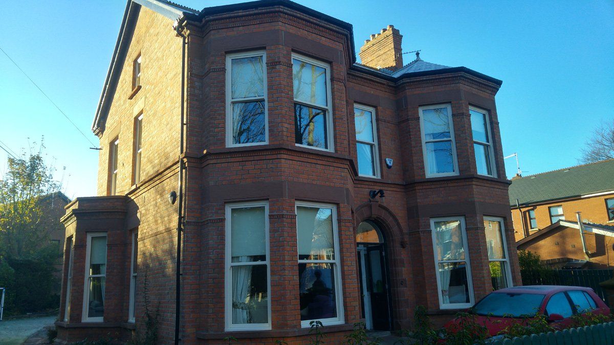 SASH WINDOWS
