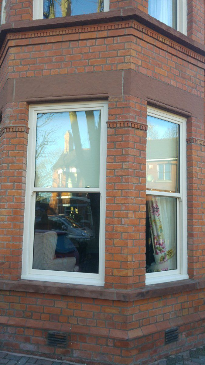 SASH WINDOWS