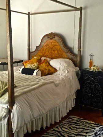 antique bed