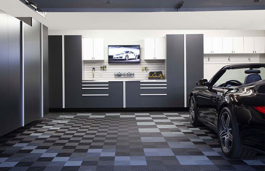 Custom Garage Cabinets and Storage Systems