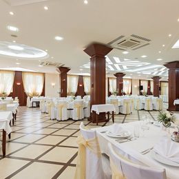 Tables and Chairs — Bouffet in Clearwater, FL