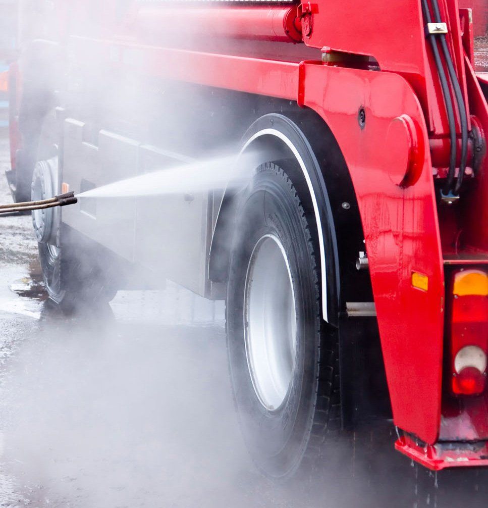 jetwashing vehicle