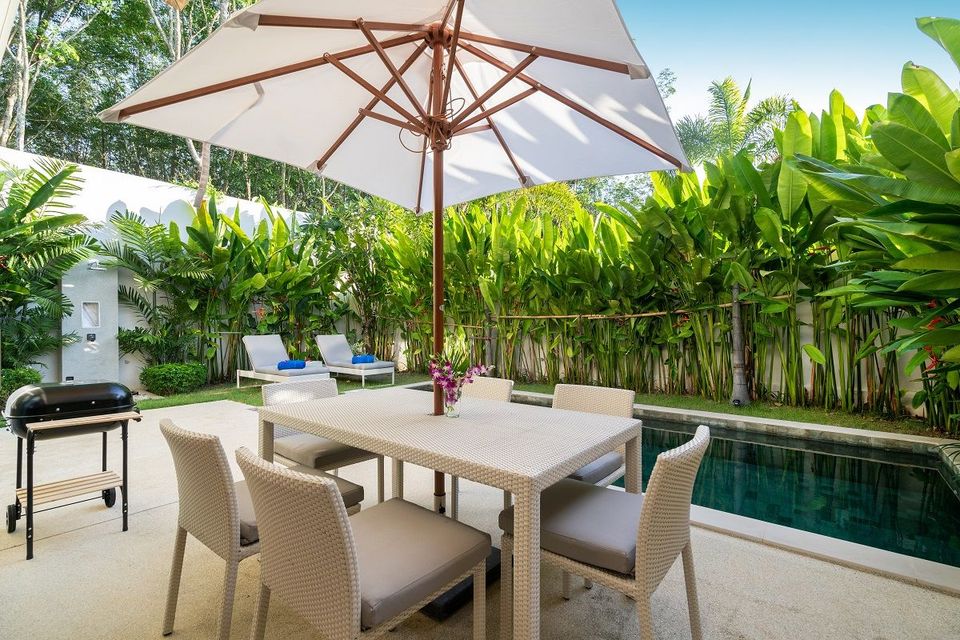 Outdoor Area with Pool