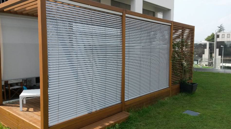 Realizzazione di tende tecniche per esterni