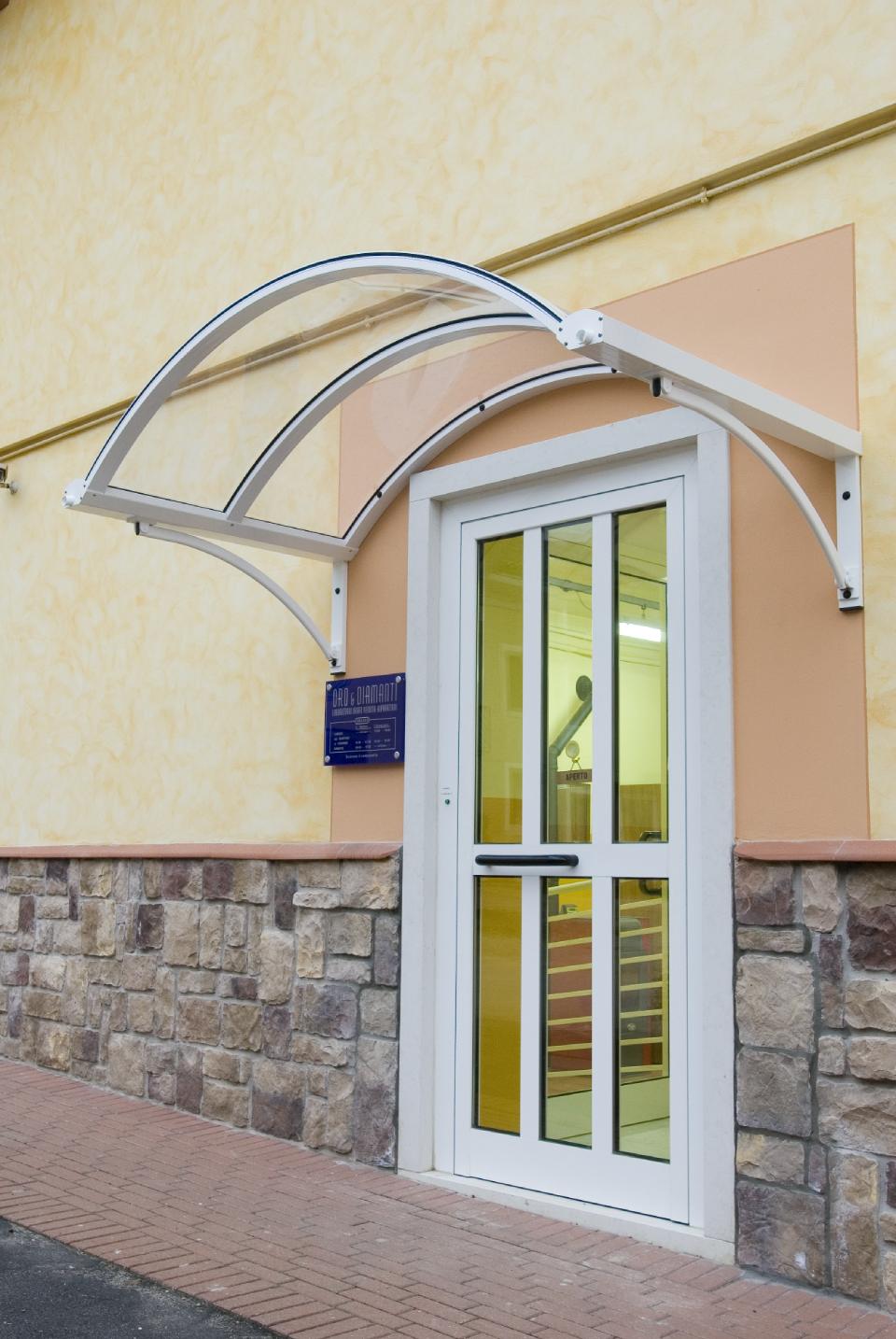 Pensiline in policarbonato