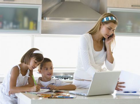 Woman on phone calling plumbers & gasfitters in Mildura