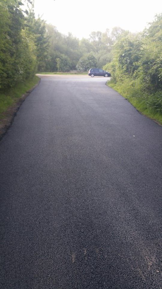 tarmacadam surfacing
