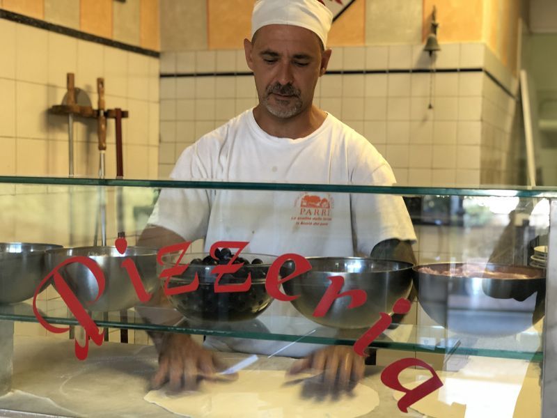 pizzaiolo del locale