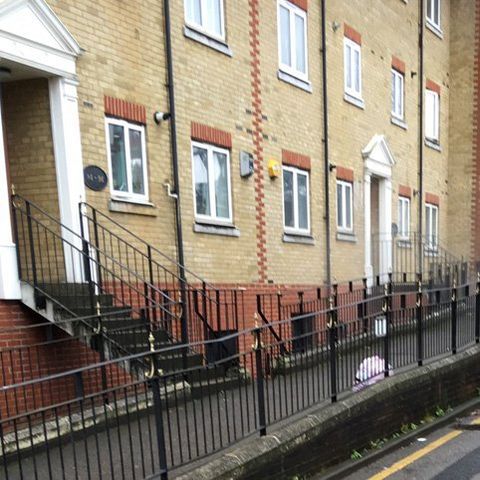 brick re-pointing