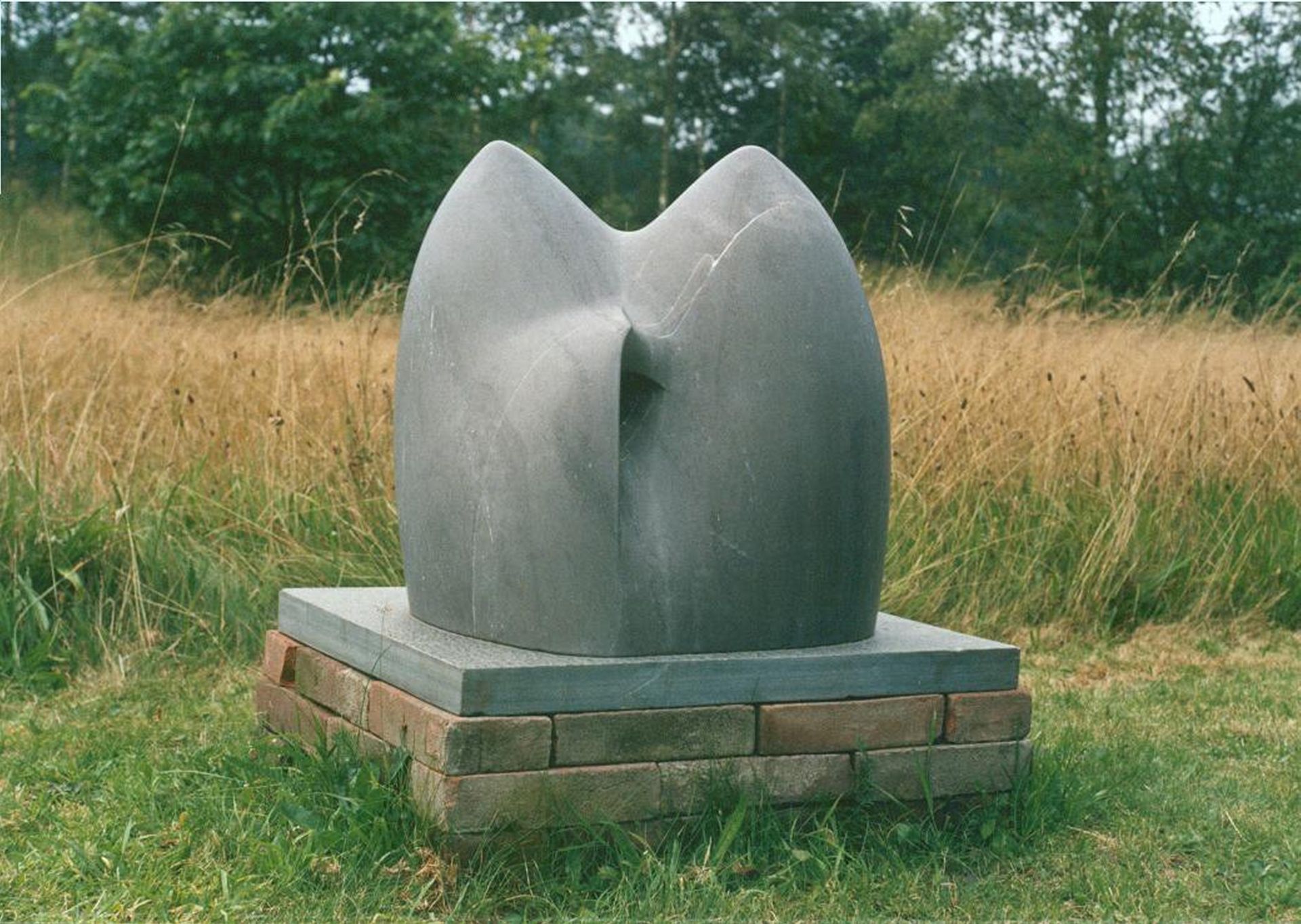 Moeder Aarde (1979, marmer)