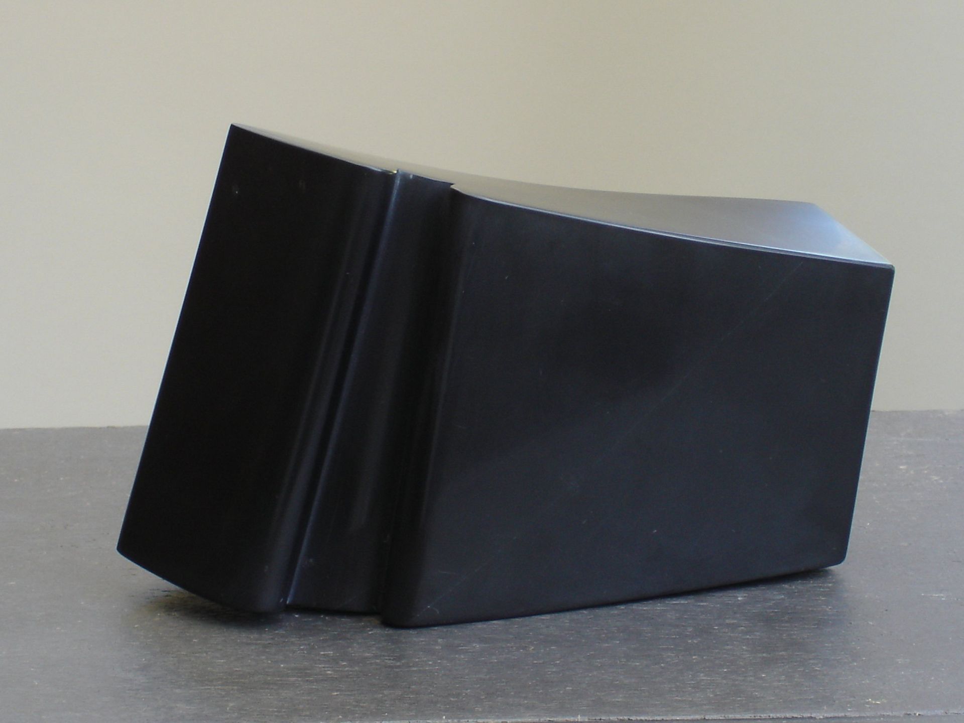 Sculptuur (2005, marmer)