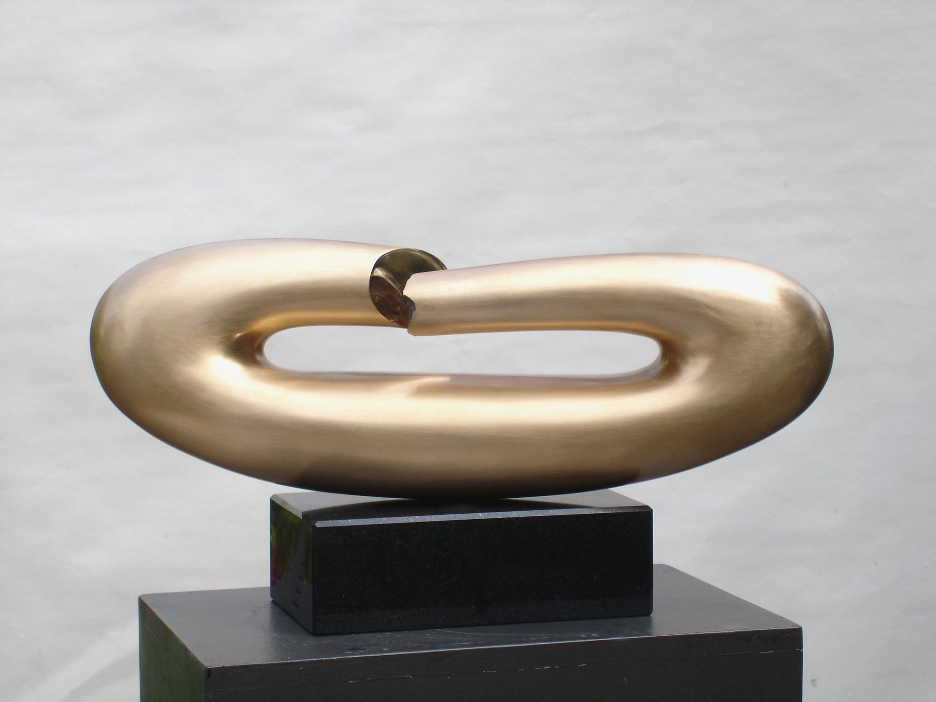 Spiegelreflex (2005, brons)