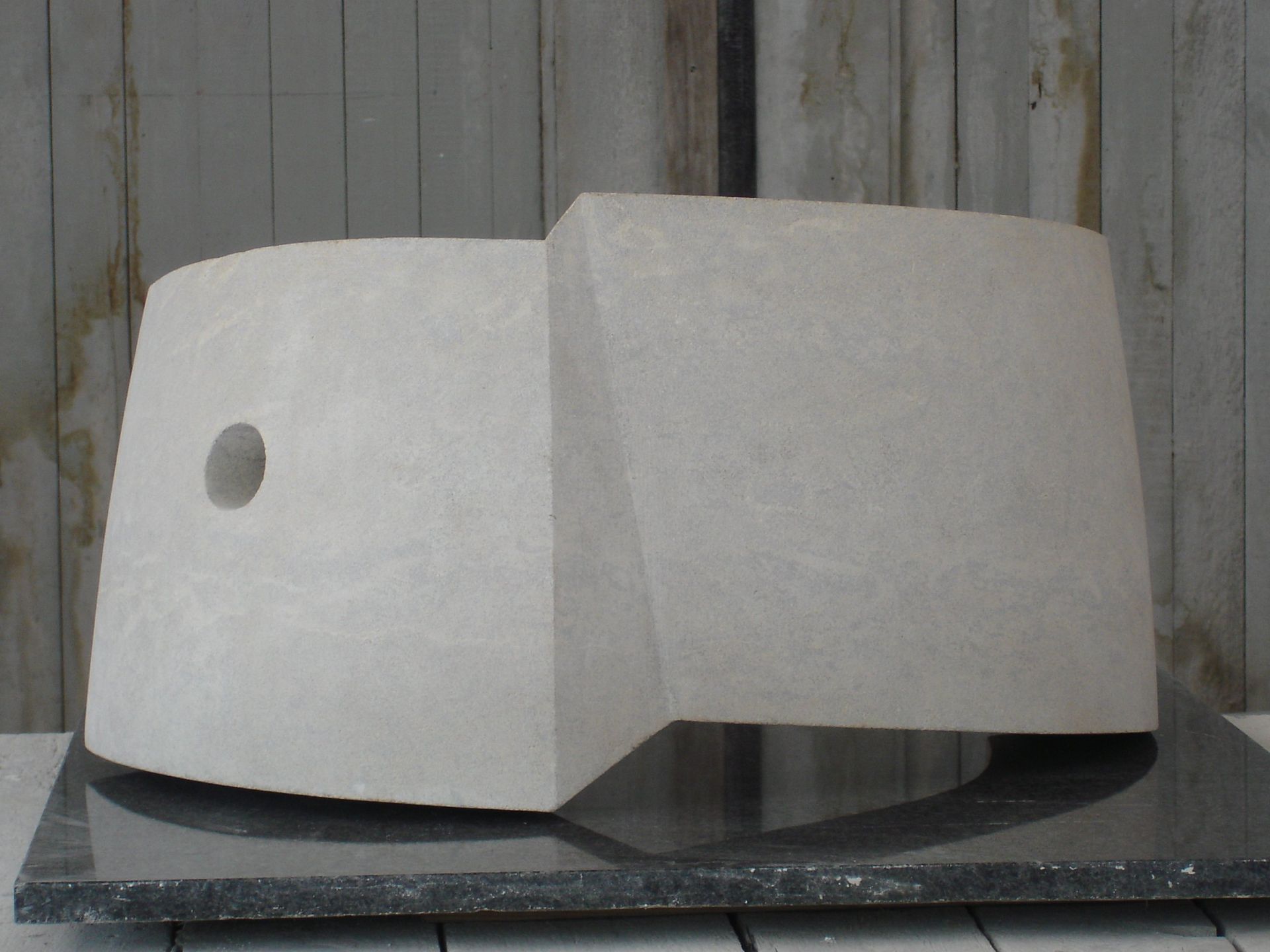Wall (2005, vaurion)