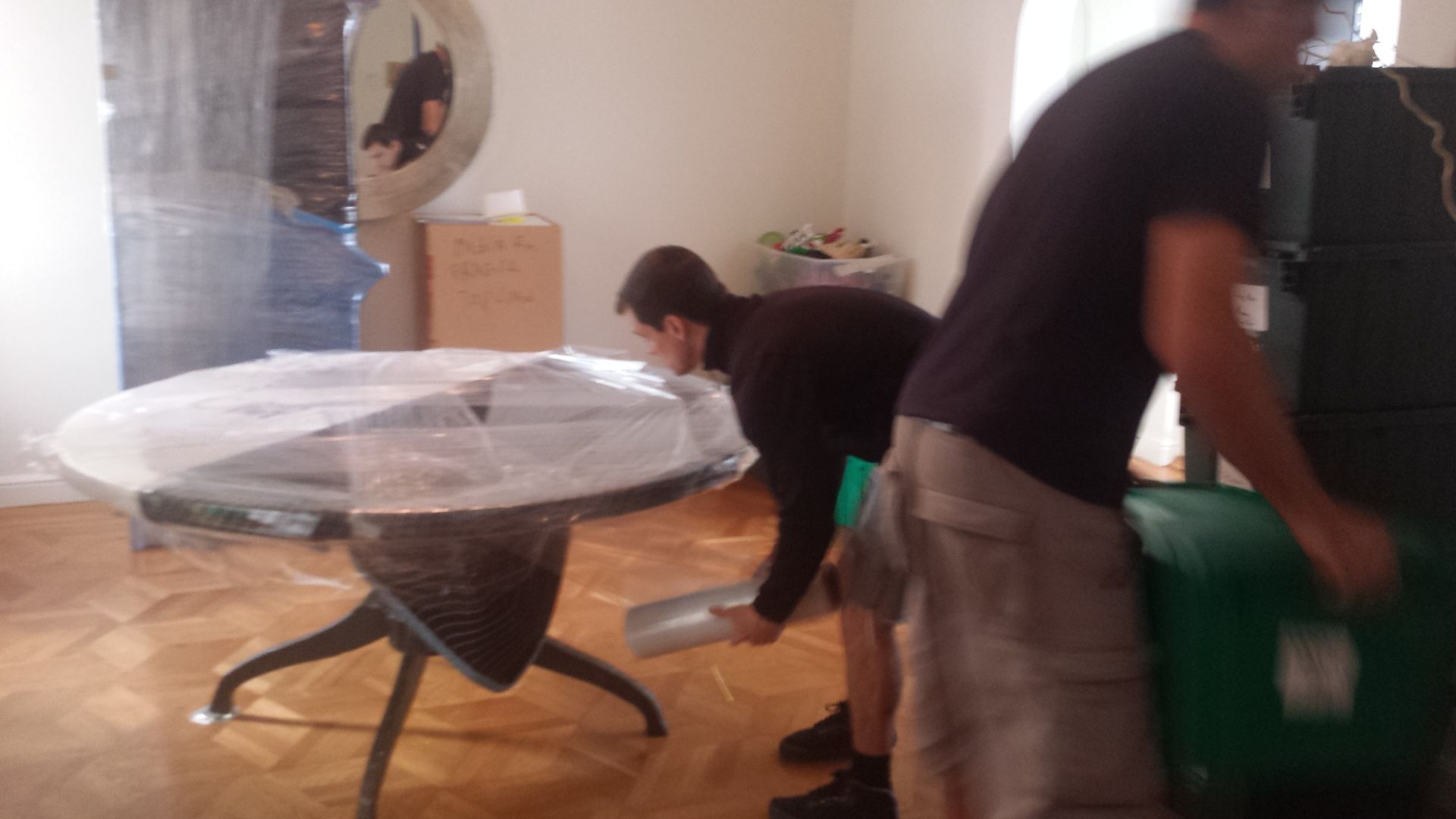 Furniture packing and loading 8