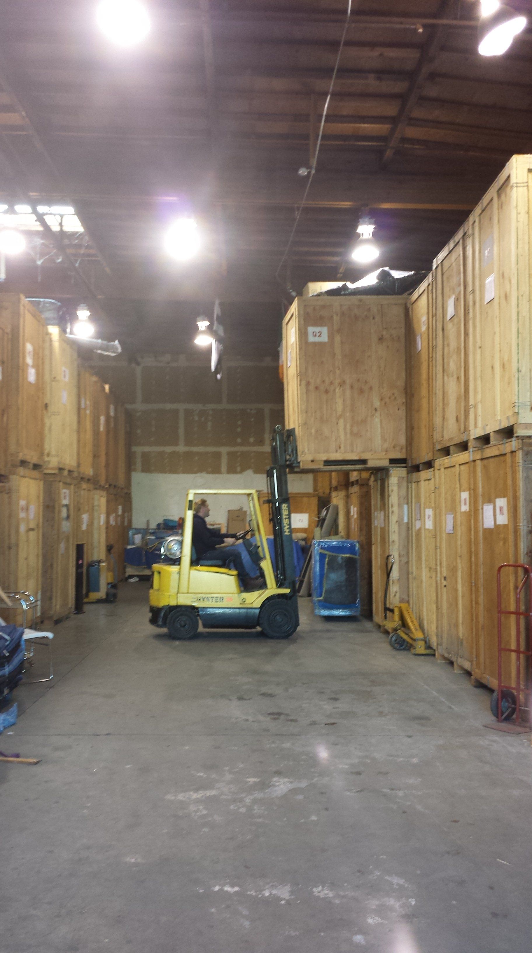 Furniture packing and loading 20