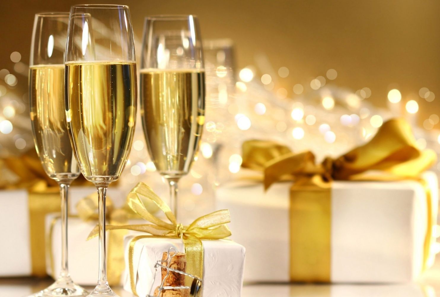 Engraved glasswear gifts in Auckland