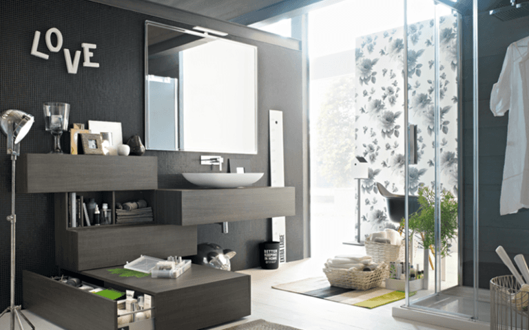 luminoso bagno