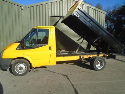 For waste loading and disposal, contact A1 Rubbish Removals today A black tipper van