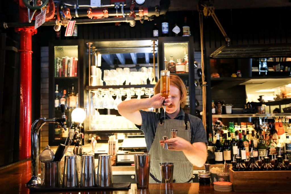 PORCHLIGHT Bar