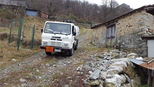 Camion per il trasporto a Grandola ed Uniti