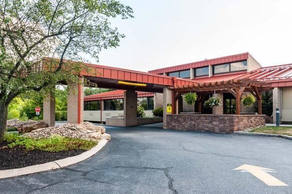 Orange Roof Building | Altoona, PA | American Roofing