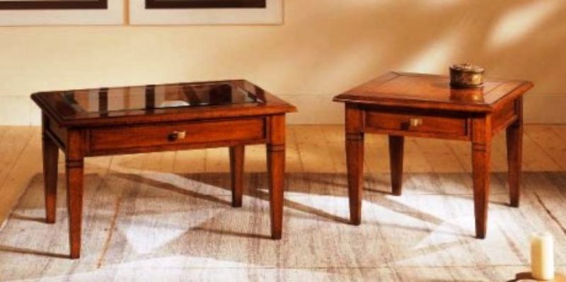 Mobiletti in legno e vetro