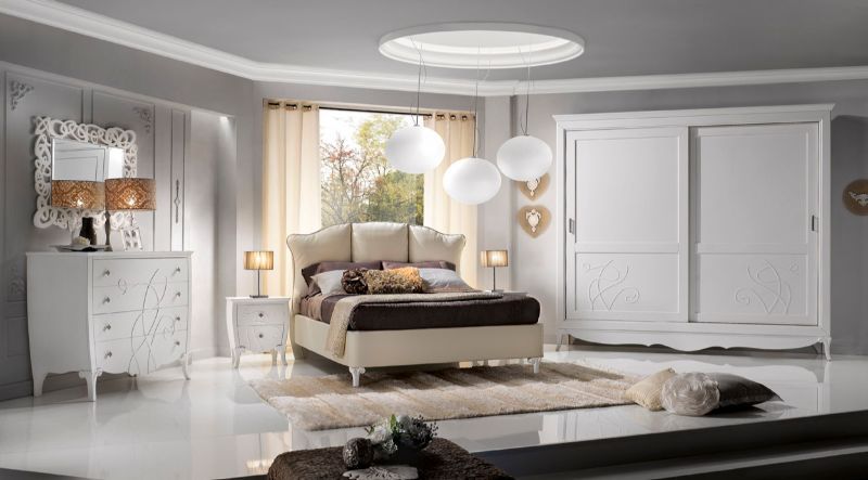 CAMERA DA LETTO CON MOBILI SU MISURA