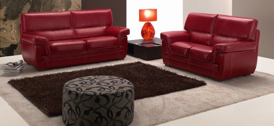divani in pelle rossa