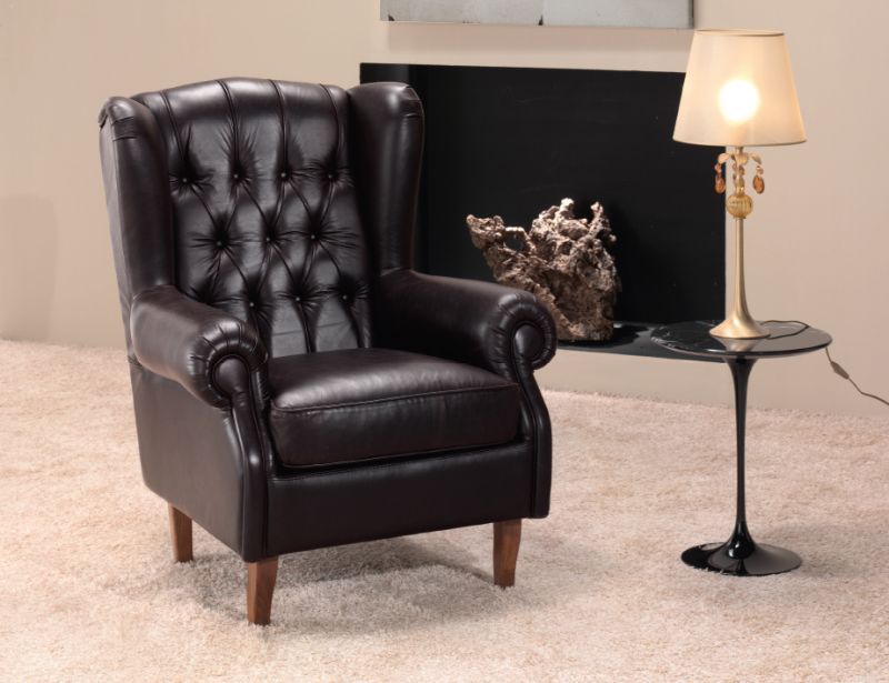 Poltroncina in pelle