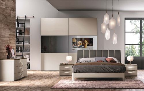 LETTO CON COPERTE NERE 1