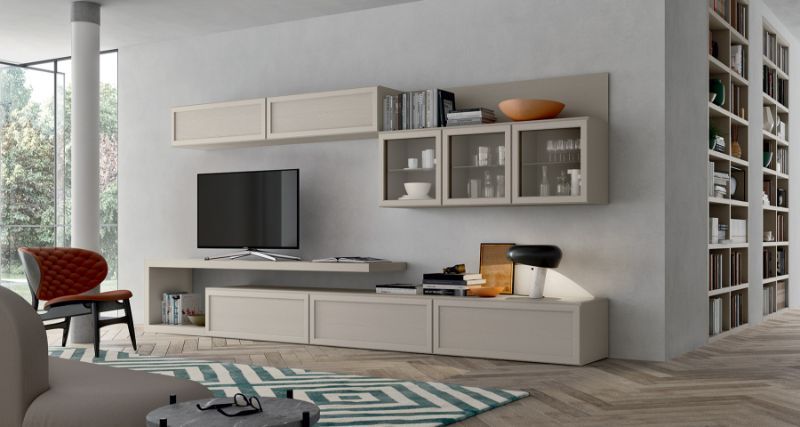 Mobili e mensole in legno