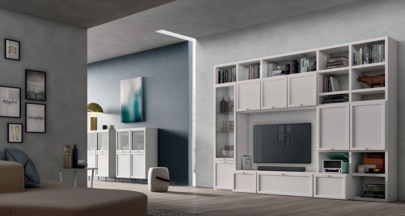Libreria in legno realizzata su misura