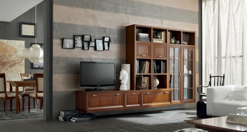 Libreria in legno realizzata su misura