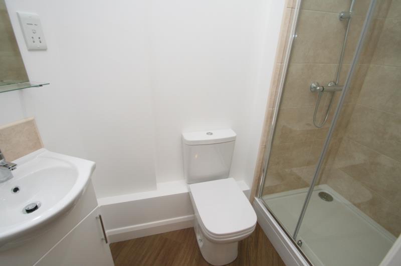 Bloomsbury Court Nottingham apartment bathroom wc