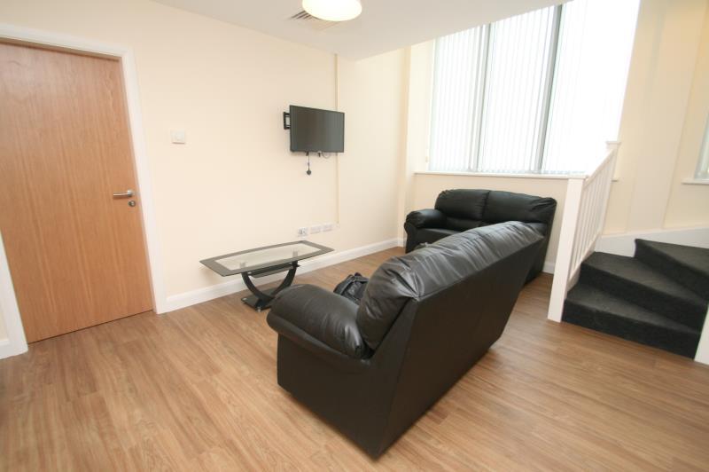 Bloomsbury Court Nottingham apartment living room