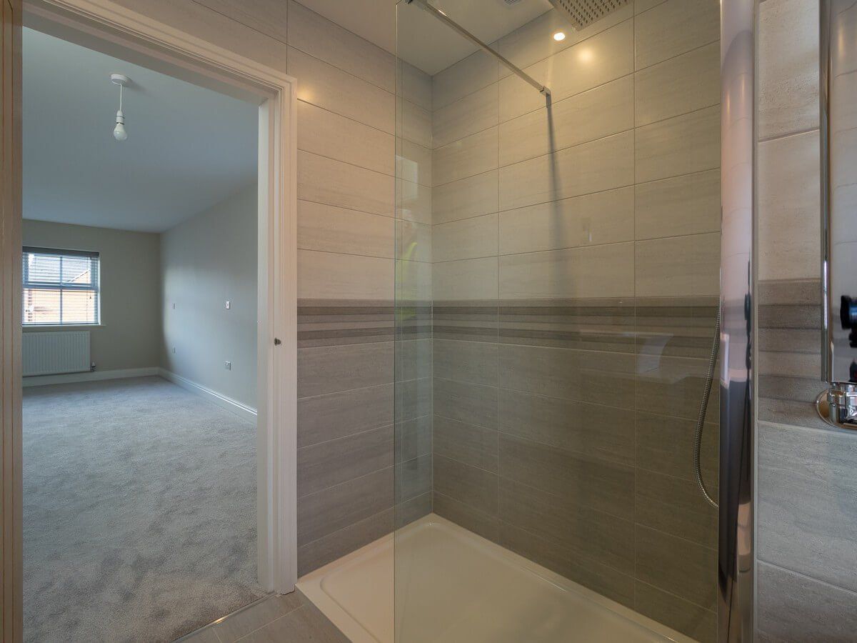 corner shower cabin
